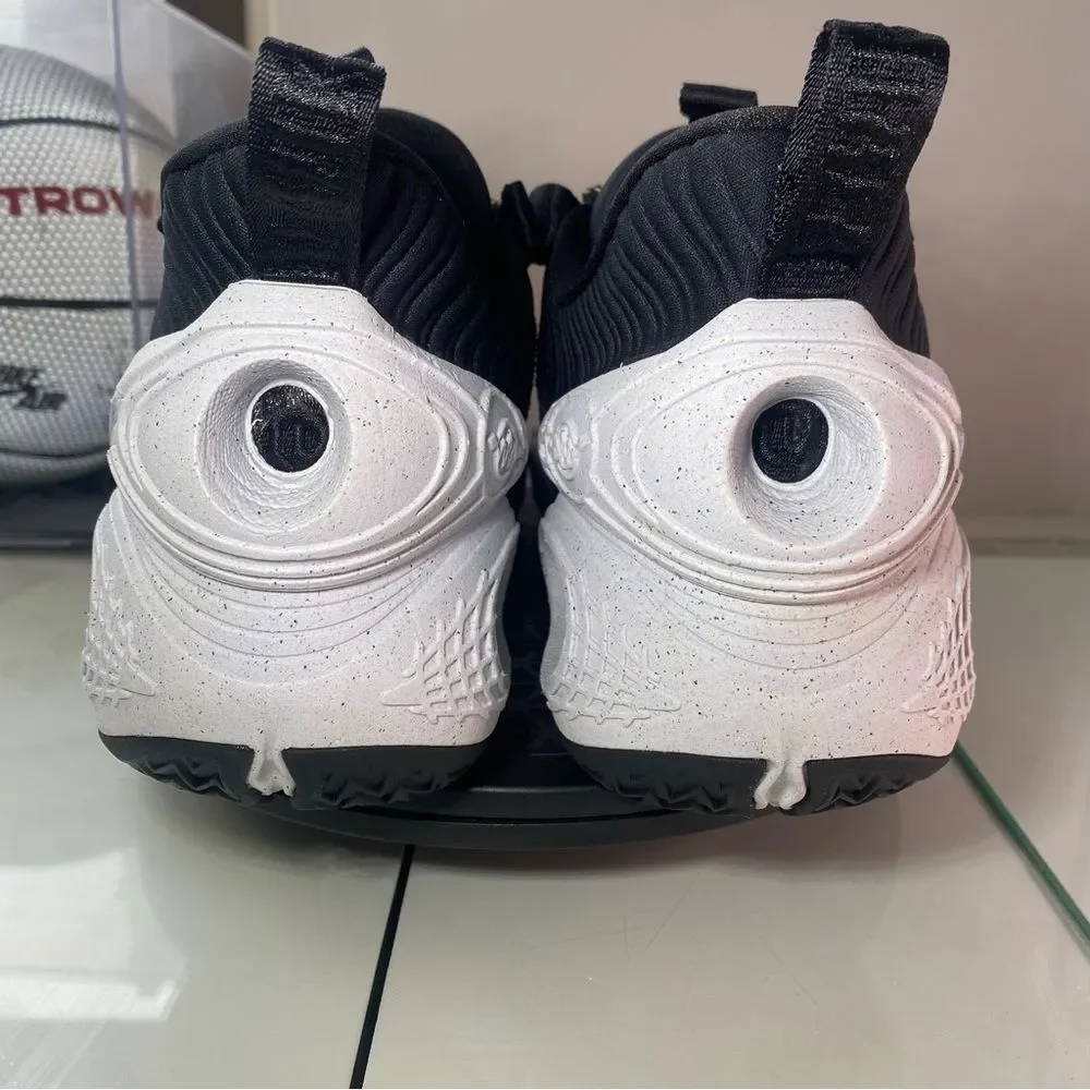 🆕 Nike	Cosmic Unity TB 'Black White' - Mens 12 - Picture 7 of 11